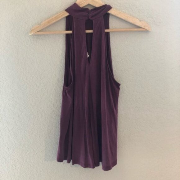 Boutique Victoria & Sophia Dark Wine Red High Neck Halter Tank Top S - Picture 2 of 4